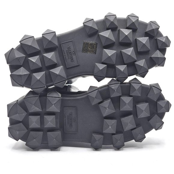 Valentino Trackstud Leather Boots in Black Rockstud EU 37 / US 7 - Picture 5 of 6